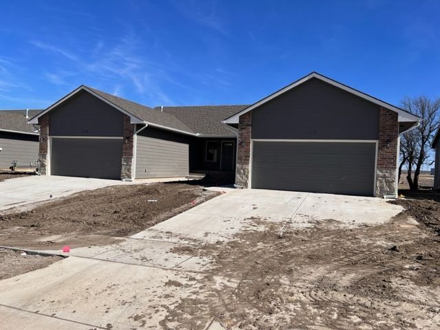 Primary Photo - 5344 N Toben Dr