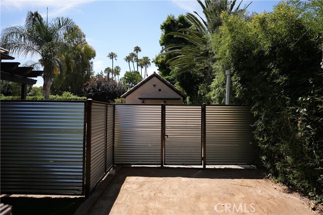 Foto del edificio - 6009 Melvin Ave