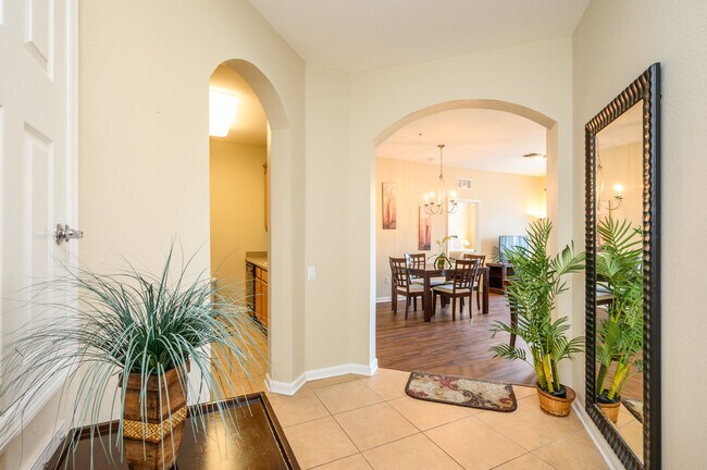 Building Photo - 4862 Cayview Ave