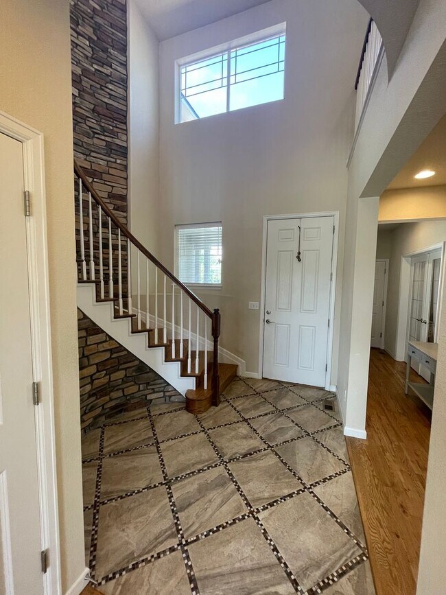 Building Photo - Sprawling Two-Story Home w/ Yard Maintenan...