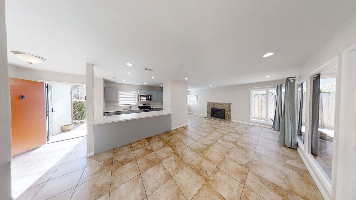 5237 Tipton St Unit 5237 & 5239 Tipton St., San Diego, CA 92115 Room