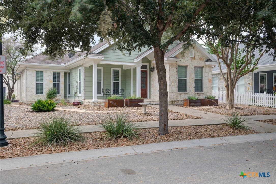 Primary Photo - 2317 Cotton Blvd