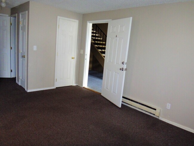 Building Photo - 435 SW 154th St