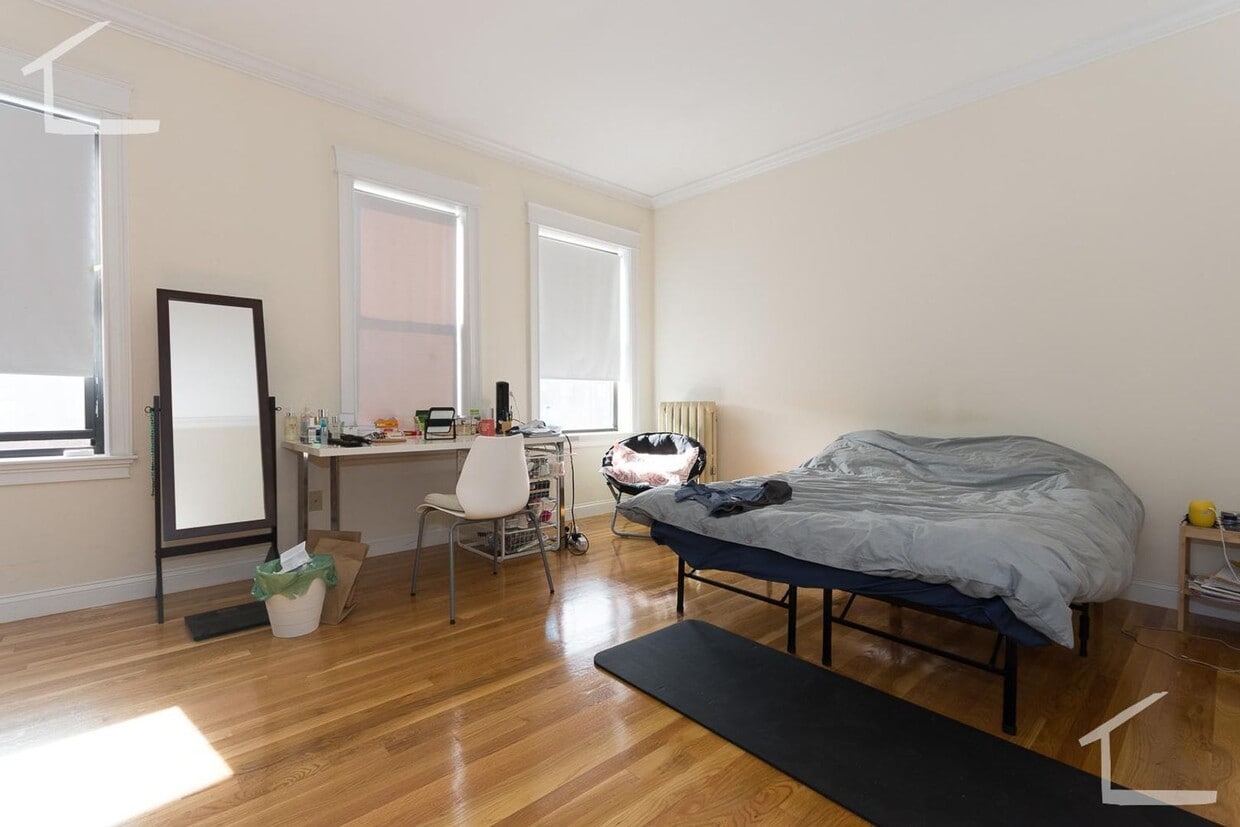 72 Quint Ave #9i Boston MA 02134 - 72 Quint Ave #9i Boston MA 02134