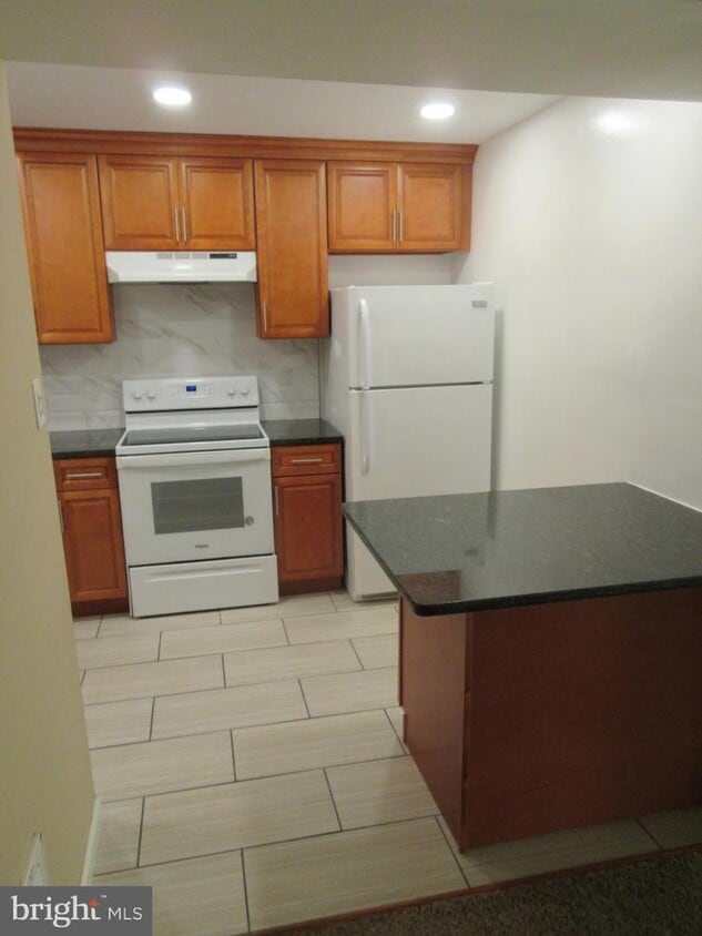 820A Putnam Blvd, Wallingford, PA 19086 Townhome Rentals in Wallingford PA