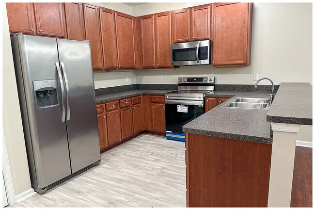 Foto del edificio - 932 Southmoor Dr