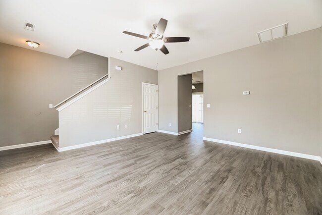 Foto del edificio - Cozy 3 Bedroom Townhome in Ladson, SC