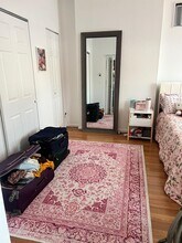 Building Photo - 25 W 8th St