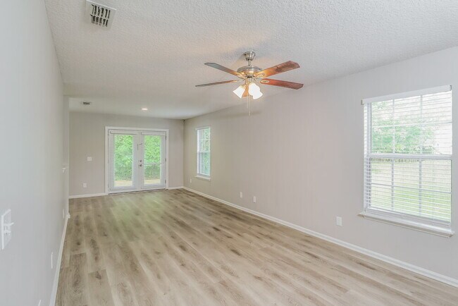 Foto del edificio - 4065 Dalry Dr