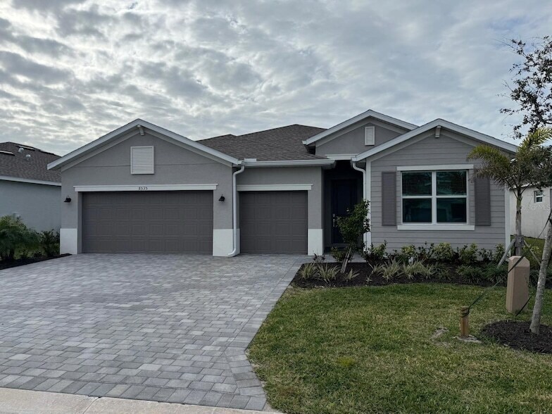 Primary Photo - 8535 St Kitts Cir