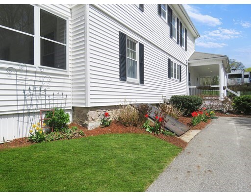 Foto del edificio - 100 Neil St