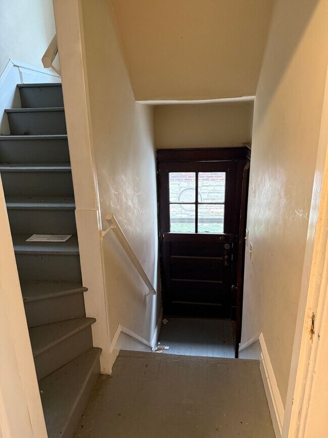 Foto del edificio - 5319 Sutherland Ave