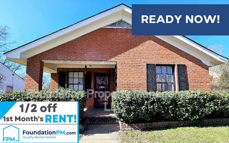 Primary Photo - 1609 Hugenot St