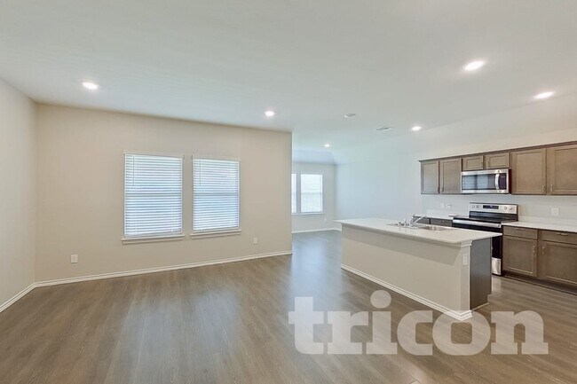 Foto del edificio - 848 Glover Dr