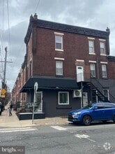 Building Photo - 1901 N Howard St