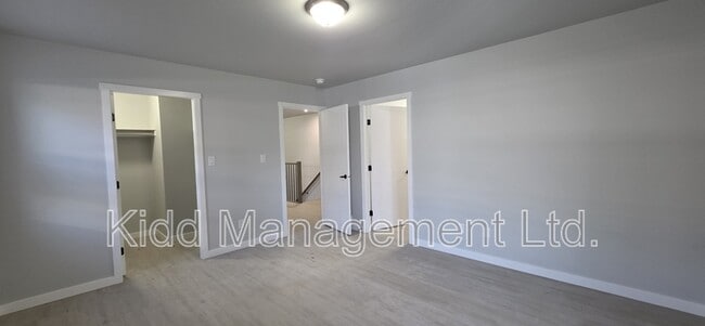 Building Photo - 6285 Monterey Rd