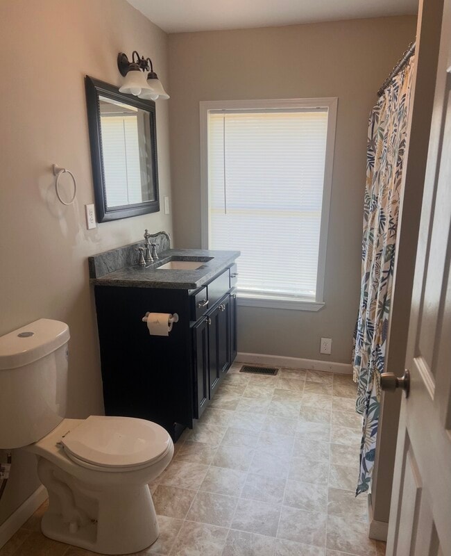 Foto del edificio - 143 Old Dora Rd