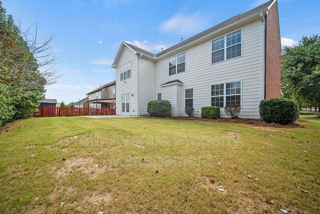 Building Photo - 6033 Riverwood Dr