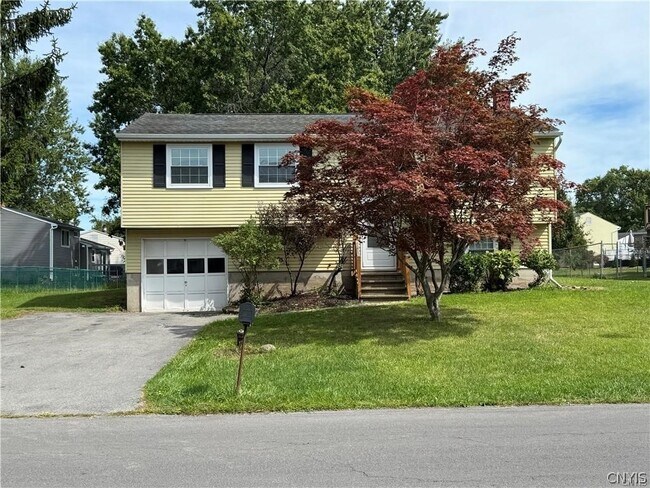 Foto del edificio - 8265 Warbler Way