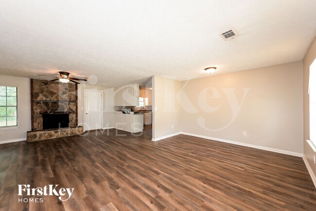 Foto del edificio - 3345 Newcastle Way