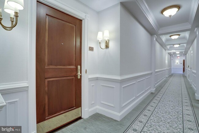 Foto del edificio - 1201 N Nash St