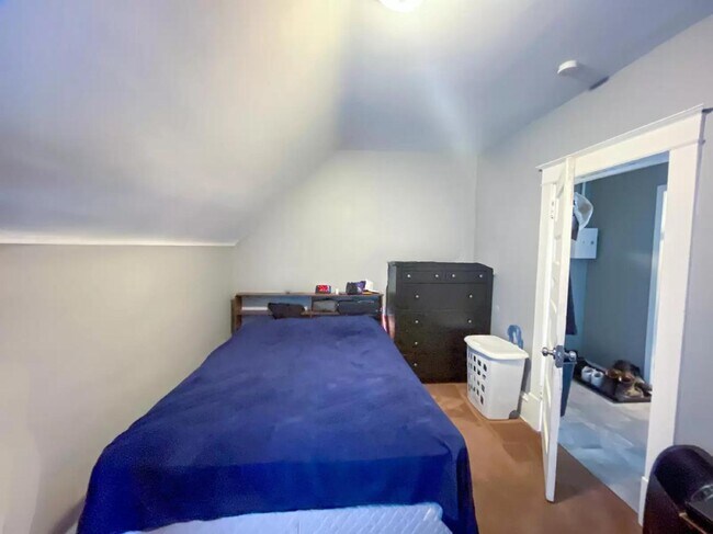 Foto del edificio - 1811 Jackson St NE