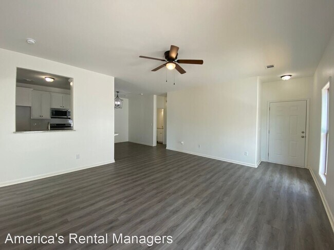 Building Photo - 3 br, 2 bath House - 6225 Burbank Crossing...