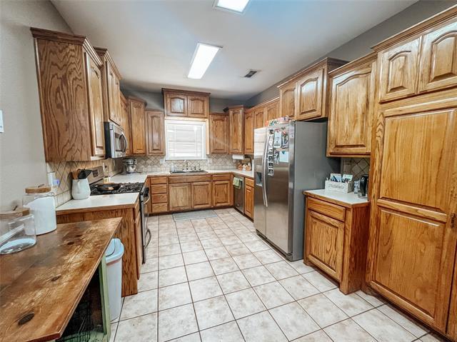 Building Photo - 7671 CR 410