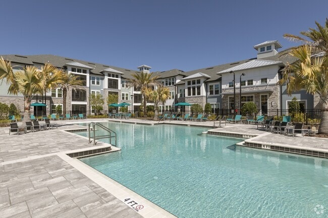Building Photo - Addison at Sunlake