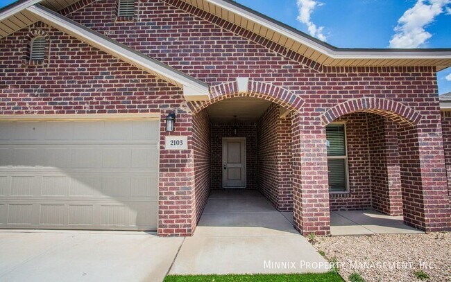 Foto del edificio - 2103 Kirksey Ave