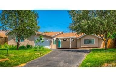 Building Photo - Lovely 3 bedroom home w/ Pool near UCR