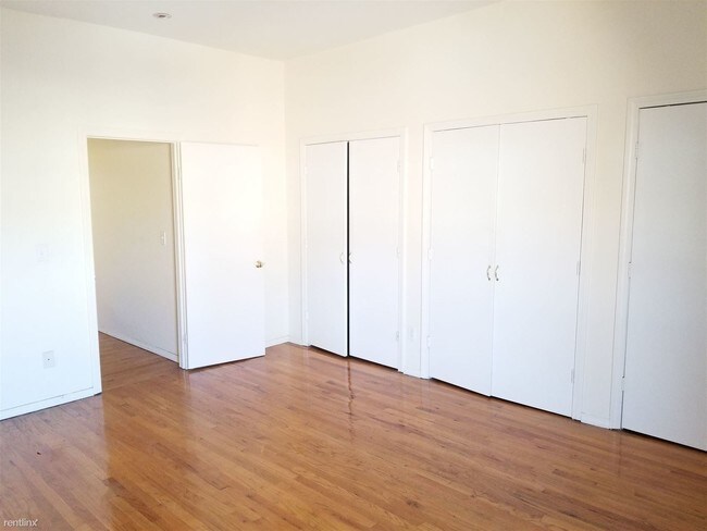 Foto del edificio - 1 br, 1 bath Apartment - 172 Park St Apt #5