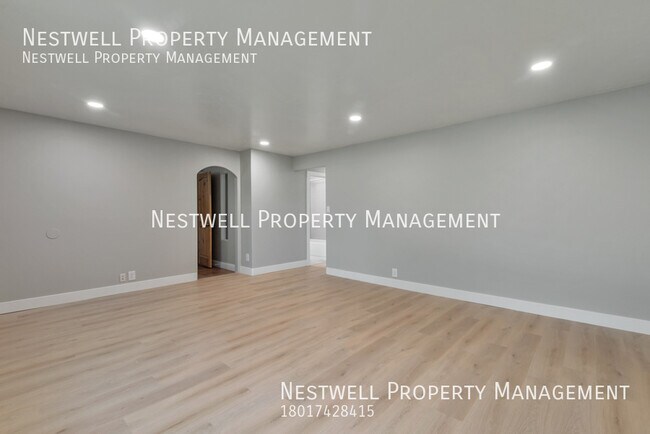 Building Photo - Cute 5-bed Home in Salt Lake City