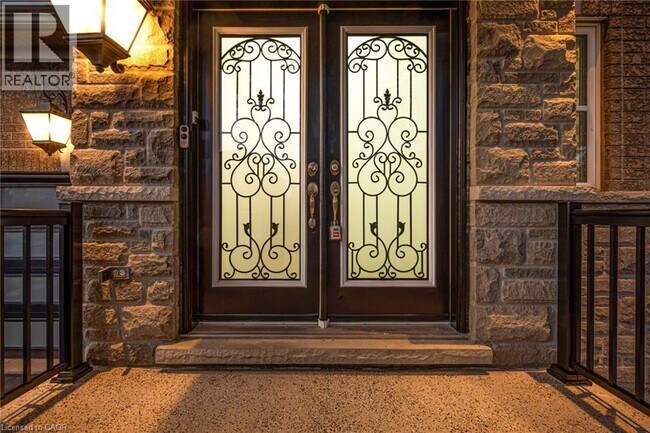 Photo du bâtiment - 5 Freedom Oaks Trail