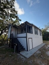 Building Photo - 921-923.5-9235 E Orange St