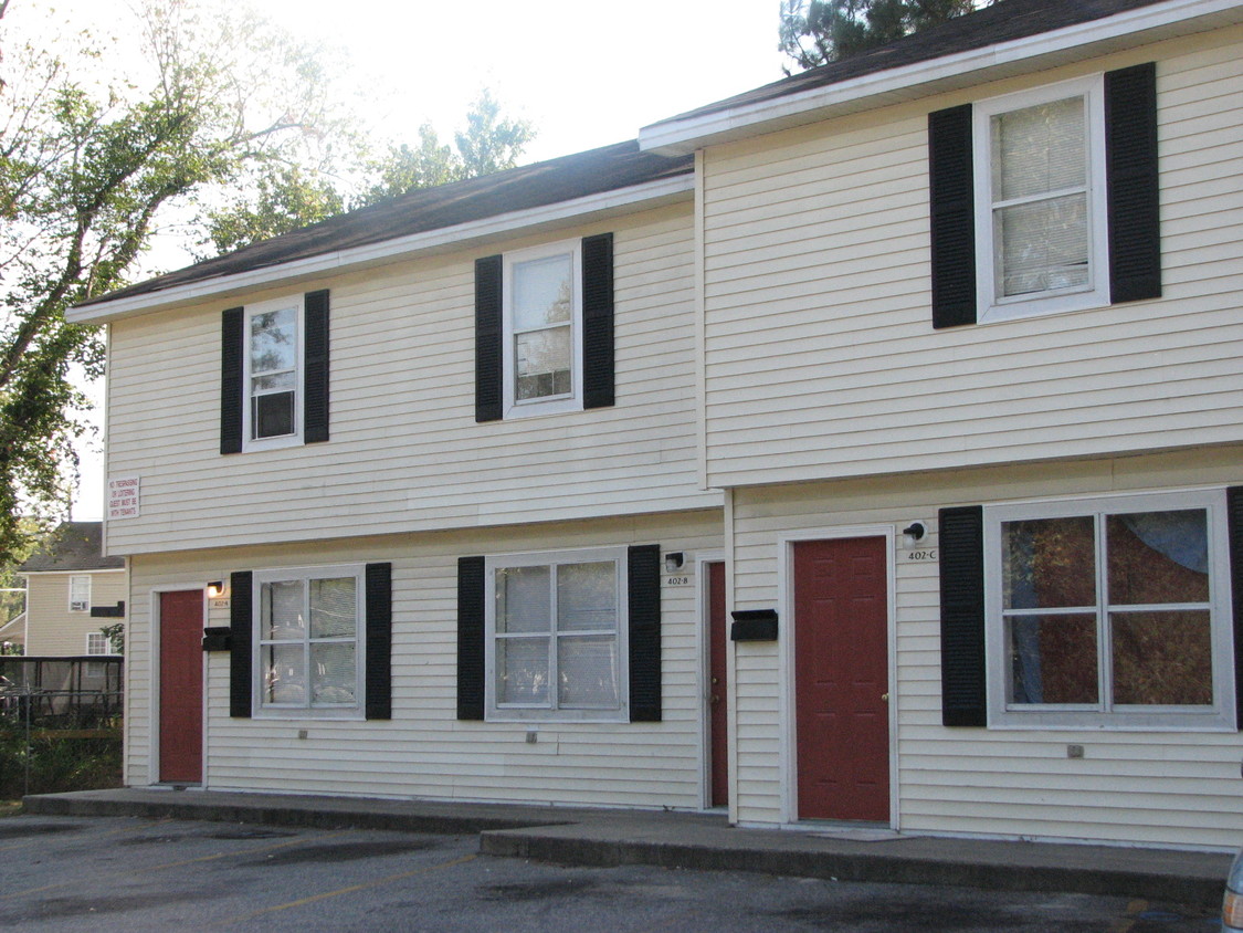 Primary Photo - Fountain View Apartments