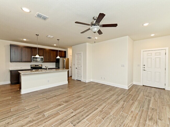 Foto del edificio - 432 Parkline Dr
