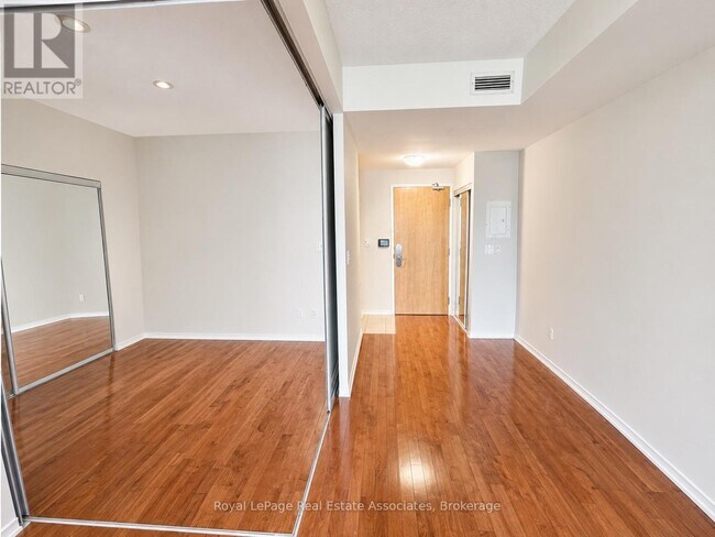 Building Photo - 65 Bremner Blvd