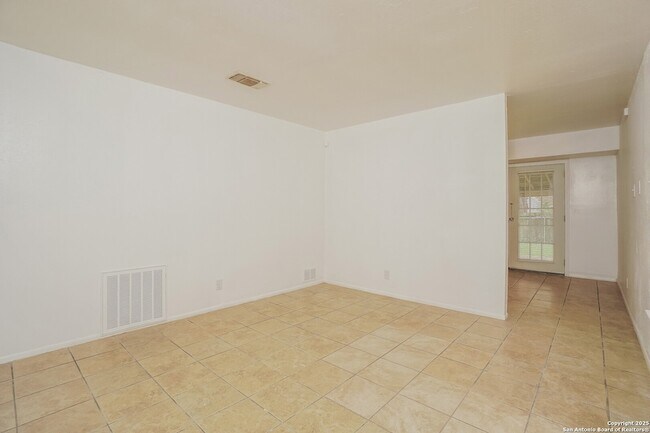 Foto del edificio - 5916 Mission Sunrise