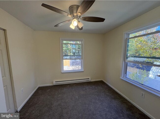 Foto del edificio - 125 Hampshire Rd