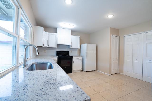 Building Photo - 3101 Silverdale Ln