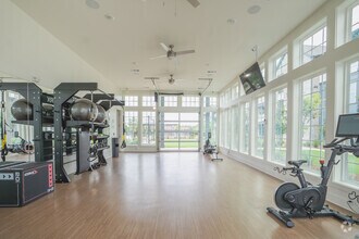 Fitness Center - Colina WeHo