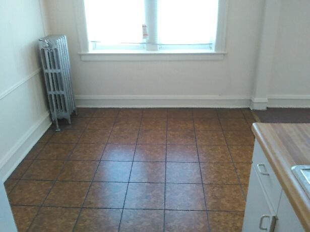 Foto del edificio - 1123 E 82nd St