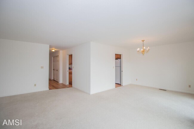 Building Photo - 3 br, 2 bath House - 441 Monterey Boulevard