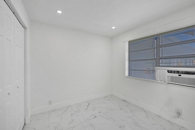 Unit 4 Bedroom - MAYO GARDENS APTS