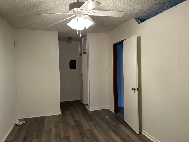 Foto del edificio - 224 W Palm Ave