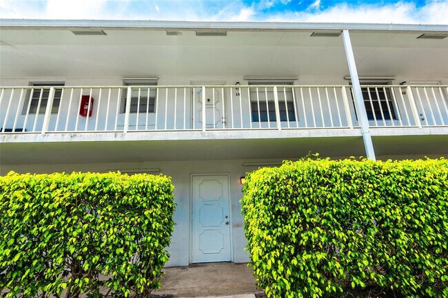 Foto del edificio - 1733 3rd Ave N