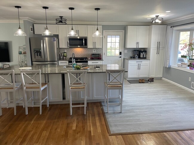 Building Photo - 17804 Park Mill Dr