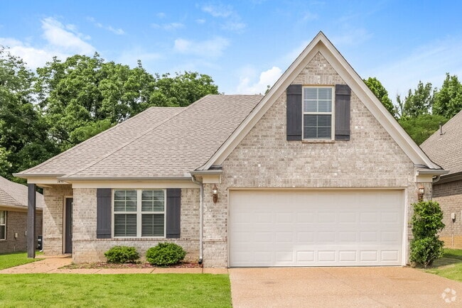 Building Photo - 1451 Switzer Dr