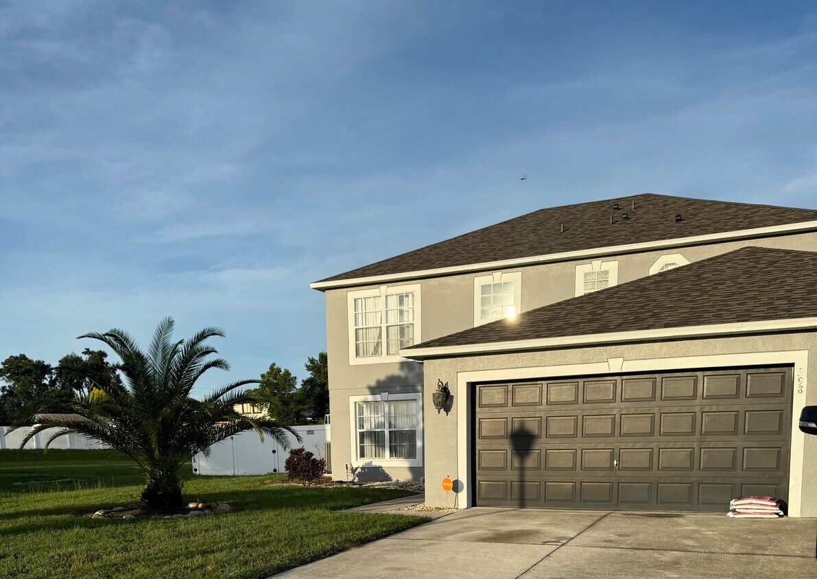 Foto principal - 398 Pine Shadow Ln